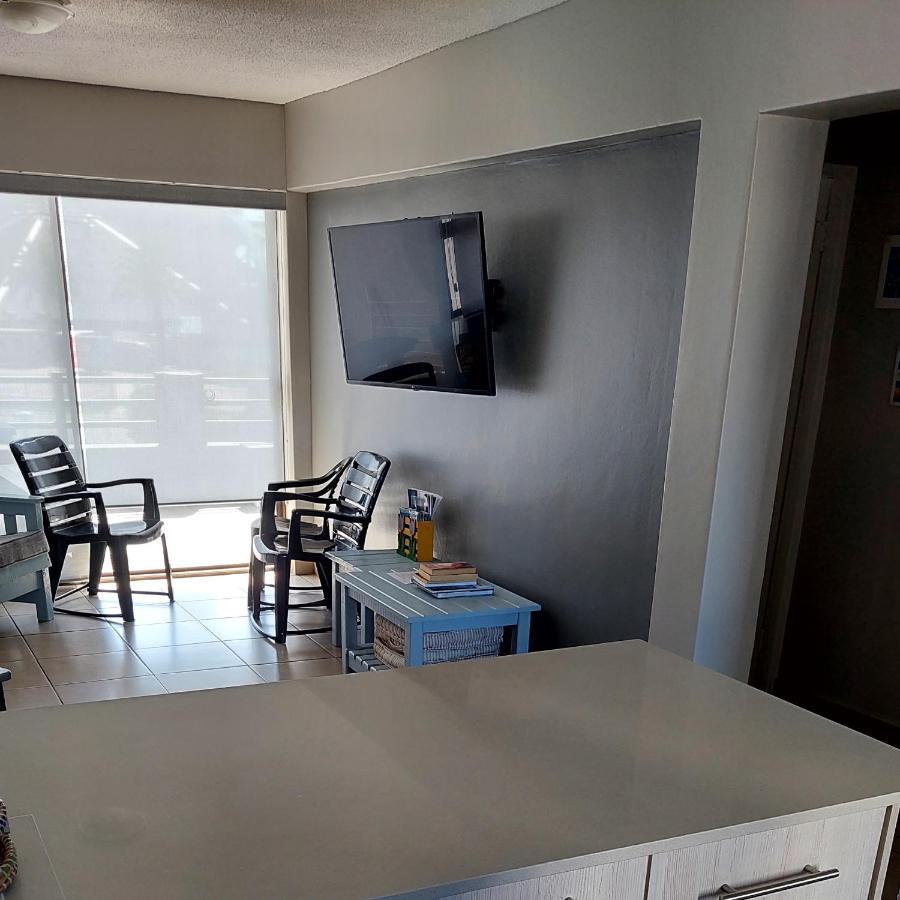 Diaz De Valle 35 Apartment